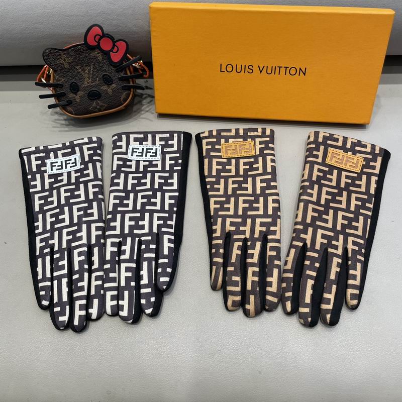 Fendi Gloves 1217